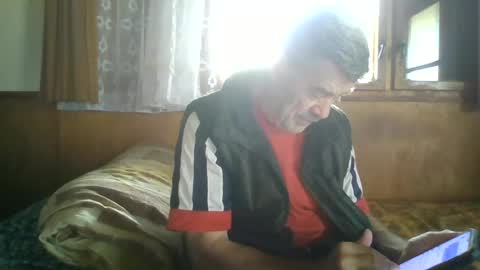hanzik1954 online show from July 4, 9:48 am