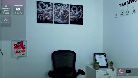 Hanzking01 online show from October 11, 10:25 am