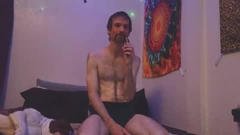 Snapshot of happy82081 chatting on March 14, 4:18 am happy guy online show from March 14, 4:18 am