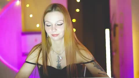 happy_cat_house2 online show from December 5, 7:38 pm