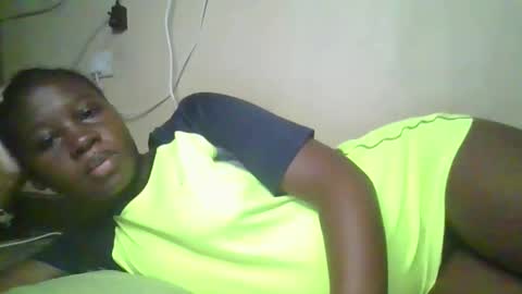 Snapshot of happy_dimple chatting on October 30, 11:44 am happy_dimple online show from October 30, 11:44 am