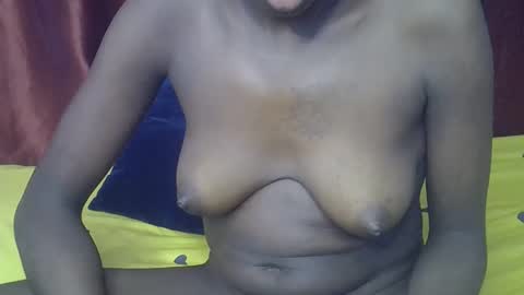 happy_kienyeji online show from November 2, 8:33 pm