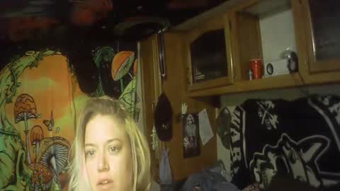 happygirl4444 online show from March 18, 7:50 pm