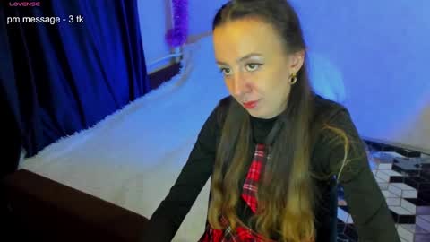 Snapshot of happystephanie chatting on January 29, 4:41 pm Stephanie online show from January 29, 4:41 pm