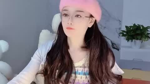 Daisy online show from December 10, 5:28 am