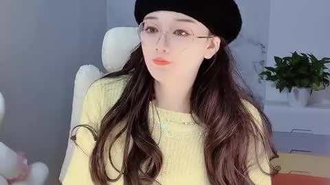 Daisy online show from December 12, 6:25 am