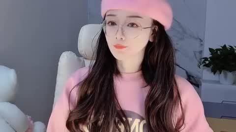 Daisy online show from December 15, 5:13 am