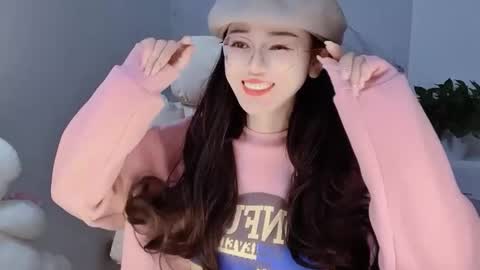 Daisy online show from December 17, 2:00 pm