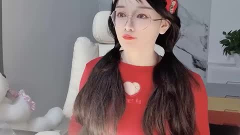 Daisy online show from February 14, 5:14 pm