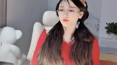 Daisy online show from February 17, 1:53 pm