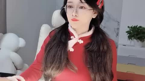 Daisy online show from February 21, 5:53 pm