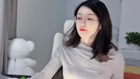 Daisy online show from February 27, 3:36 am