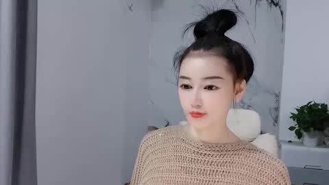 happysweety1688 online show from December 2, 7:25 am