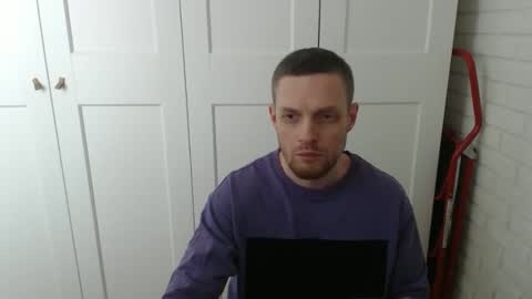 Snapshot of happyvelvetpaw chatting on January 17, 11:04 am happyvelvetpaw online show from January 17, 11:04 am