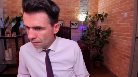 Steve online show from February 23, 2:04 pm