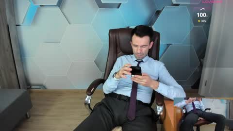 Steve online show from March 30, 3:46 pm