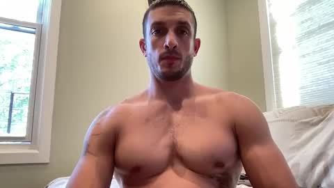 Snapshot of hard_runner_ chatting on October 6, 3:09 pm hard_runner_ online show from October 6, 3:09 pm