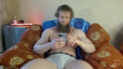 Valentino Hard online show from April 16, 7:53 am