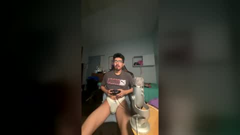 harddmikee online show from June 26, 2:27 am