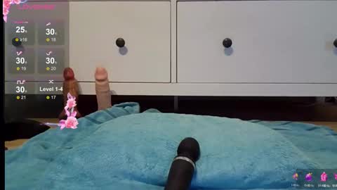 Snapshot of harddom95 chatting on September 17, 2:52 pm hardom online show from September 17, 2:52 pm