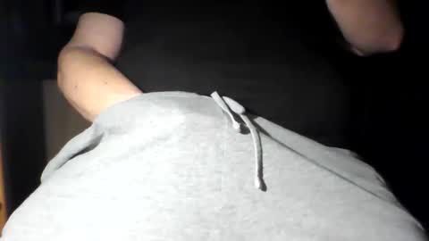 hardfrenchdick19 online show from February 22, 4:46 am