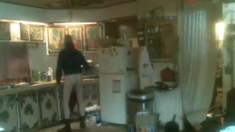 Snapshot of hardinhand44 chatting on January 30, 11:13 pm john nobles online show from January 30, 11:13 pm