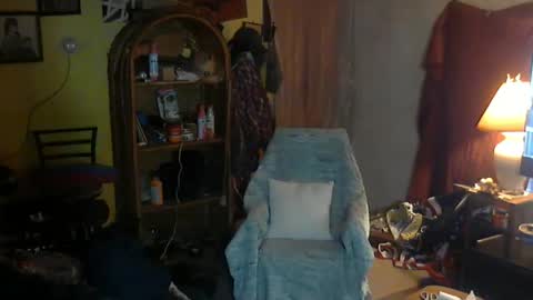 Snapshot of hardinhand44 chatting on October 24, 9:55 pm john nobles online show from October 24, 9:55 pm