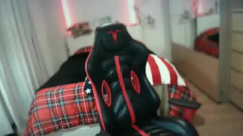 MATTSTEEL - ITALIAN STALLION online show from December 11, 1:49 pm