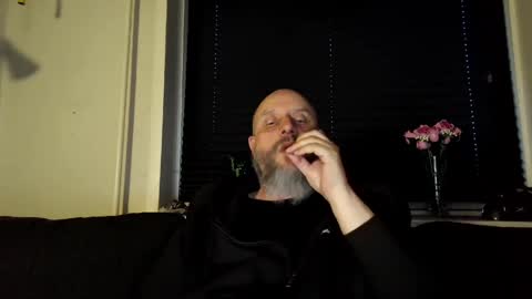 MrLazy online show from April 13, 6:13 pm