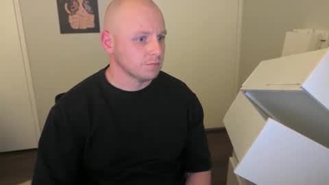 Stand Lee online show from March 25, 7:36 am