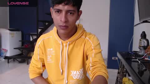 Andres Dean online show from February 16, 7:27 pm