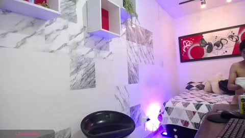 Andres Dean online show from March 7, 9:06 pm