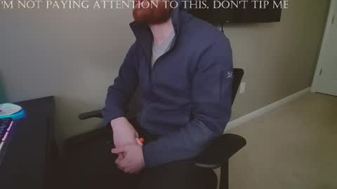 Tom online show from December 5, 5:39 pm