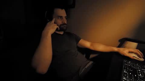 Tom online show from September 16, 10:38 am