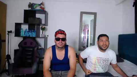 A X E L online show from December 2, 2:30 pm