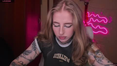 Julia online show from January 15, 5:08 am