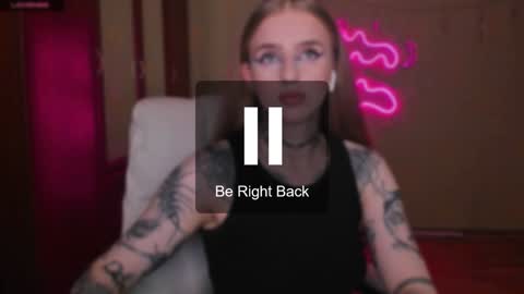 Julia online show from January 17, 4:39 am