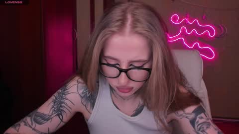 Julia online show from January 25, 5:07 am