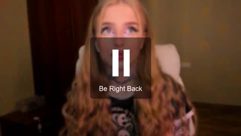 Julia online show from October 19, 5:19 am