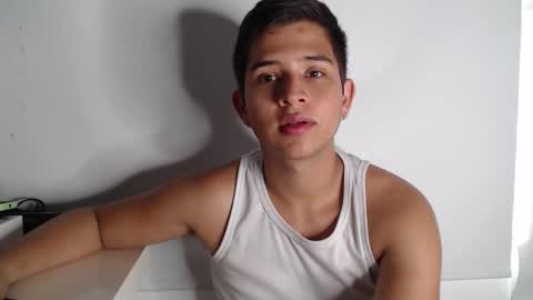 harold_18_ online show from November 13, 7:46 pm