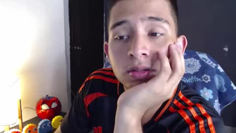 harold_18_ online show from February 24, 8:07 pm