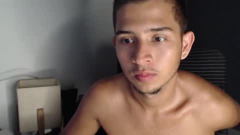 Snapshot of harold_18_ chatting on May 8, 5:51 pm harold_18_ online show from May 8, 5:51 pm