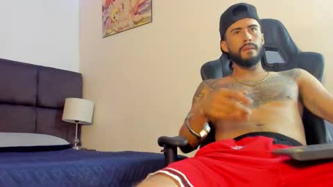 harold_999 online show from October 18, 7:03 pm