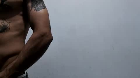 Snapshot of haroldsepulveda chatting on December 4, 2:42 am BOY HOT online show from December 4, 2:42 am