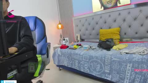 IM HAROLD online show from December 1, 1:49 pm