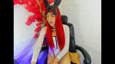 harper_nixx online show from June 8, 3:40 am