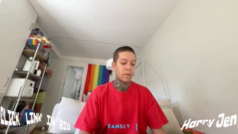 Snapshot of harry_jen chatting on September 27, 8:41 am TAP HERE choise Harry tattoo on chest  Jen curls hair online show from September 27, 8:41 am