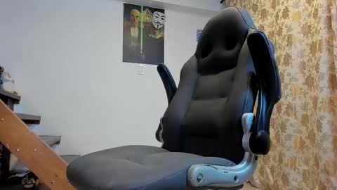 OMAR online show from February 12, 5:15 am