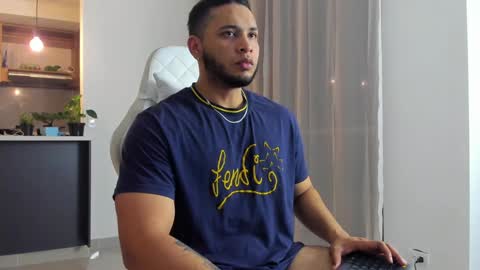 Harry Zandes online show from January 13, 2:50 am