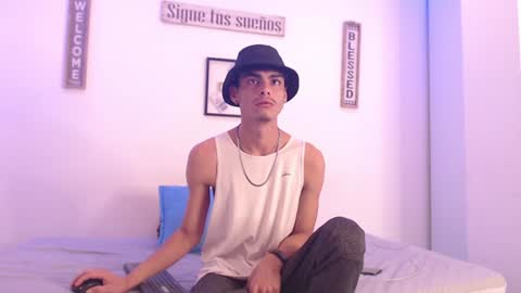 harry thomson online show from December 31, 4:27 am